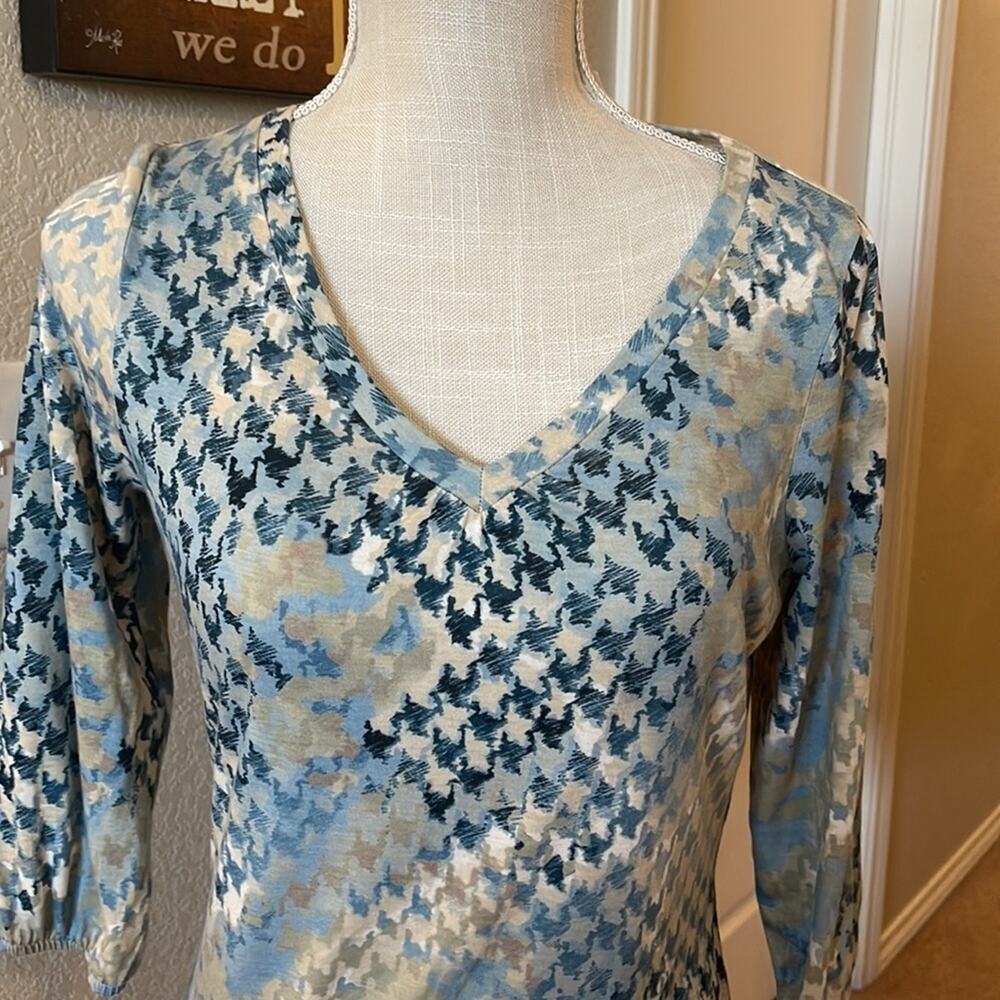 Liz Claiborne Petite Abstract Blue Navy Blouse Shirt Workwear Office - Small - Picture 2 of 5